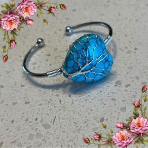 Stone Heart Bangle Bracelet